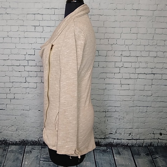 Cloudwalk Womens SZ Small Beige Asymmetric Zip Up Distressed Jacket / Cardigan - Picture 2 of 13